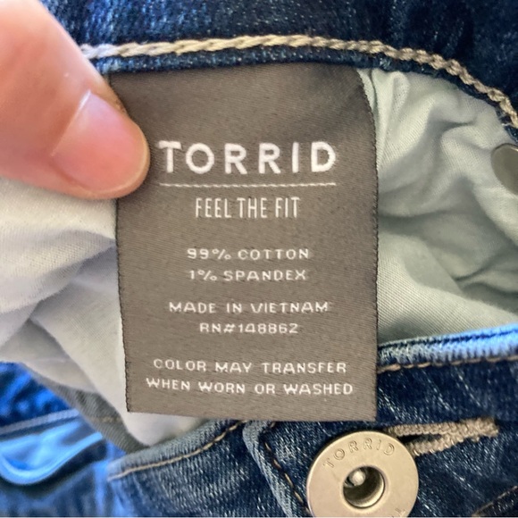 Torrid Boyfriend Straight Jeans - Picture 4 of 4